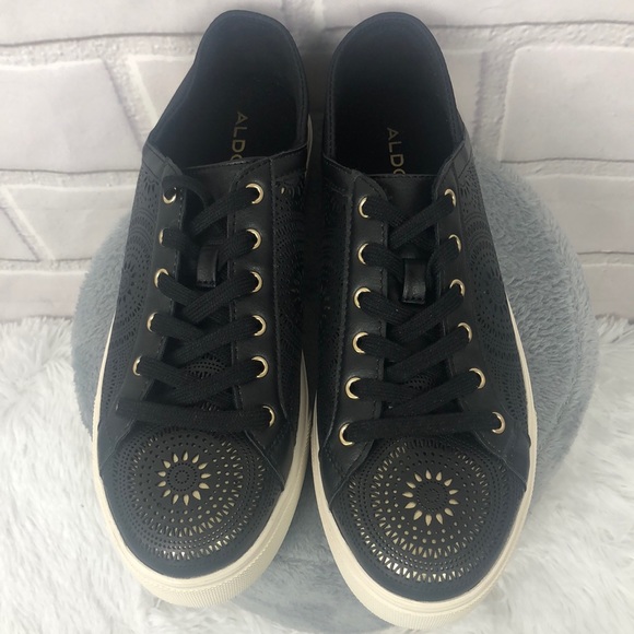 Aldo low top sneakers w/filigree laser cut design - Picture 3 of 8